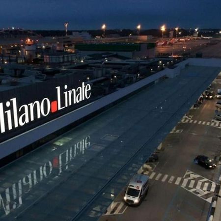Linate Airport Elegant Suite,Tram 1 Minute Away ميلان المظهر الخارجي الصورة